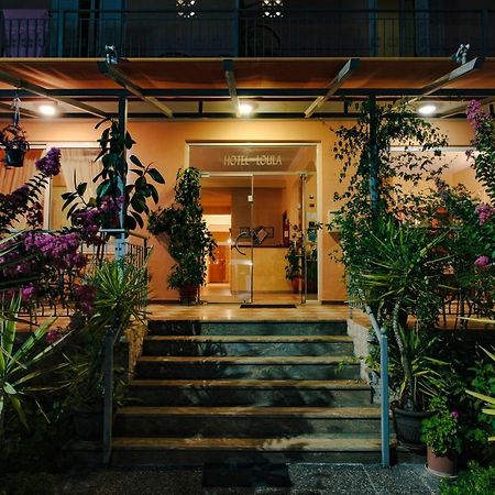Hotel Loula Rooms&Apartments Kamena Vourla Buitenkant foto