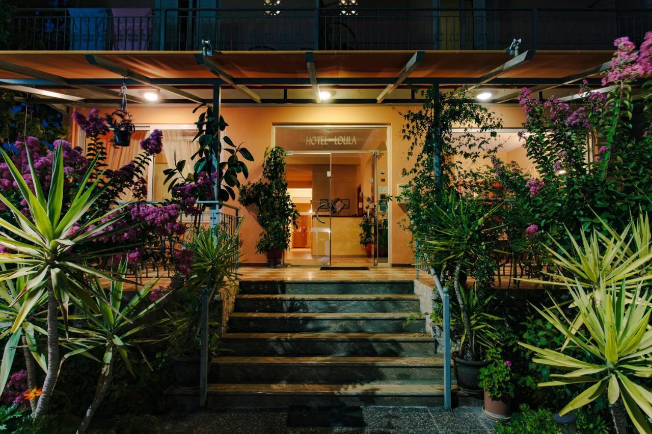Hotel Loula Rooms&Apartments Kamena Vourla Buitenkant foto