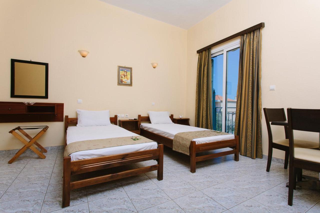 Hotel Loula Rooms&Apartments Kamena Vourla Buitenkant foto