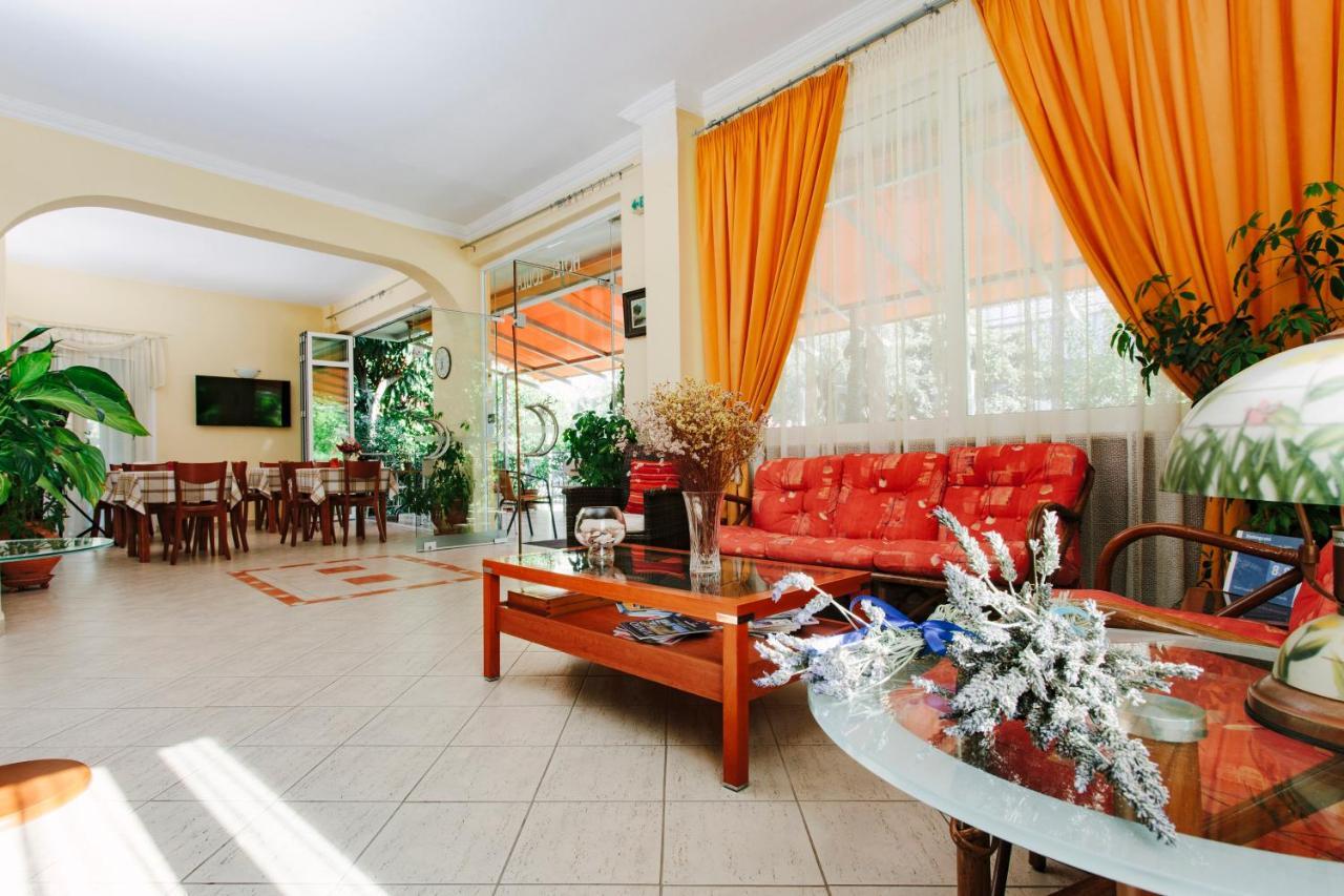 Hotel Loula Rooms&Apartments Kamena Vourla Buitenkant foto