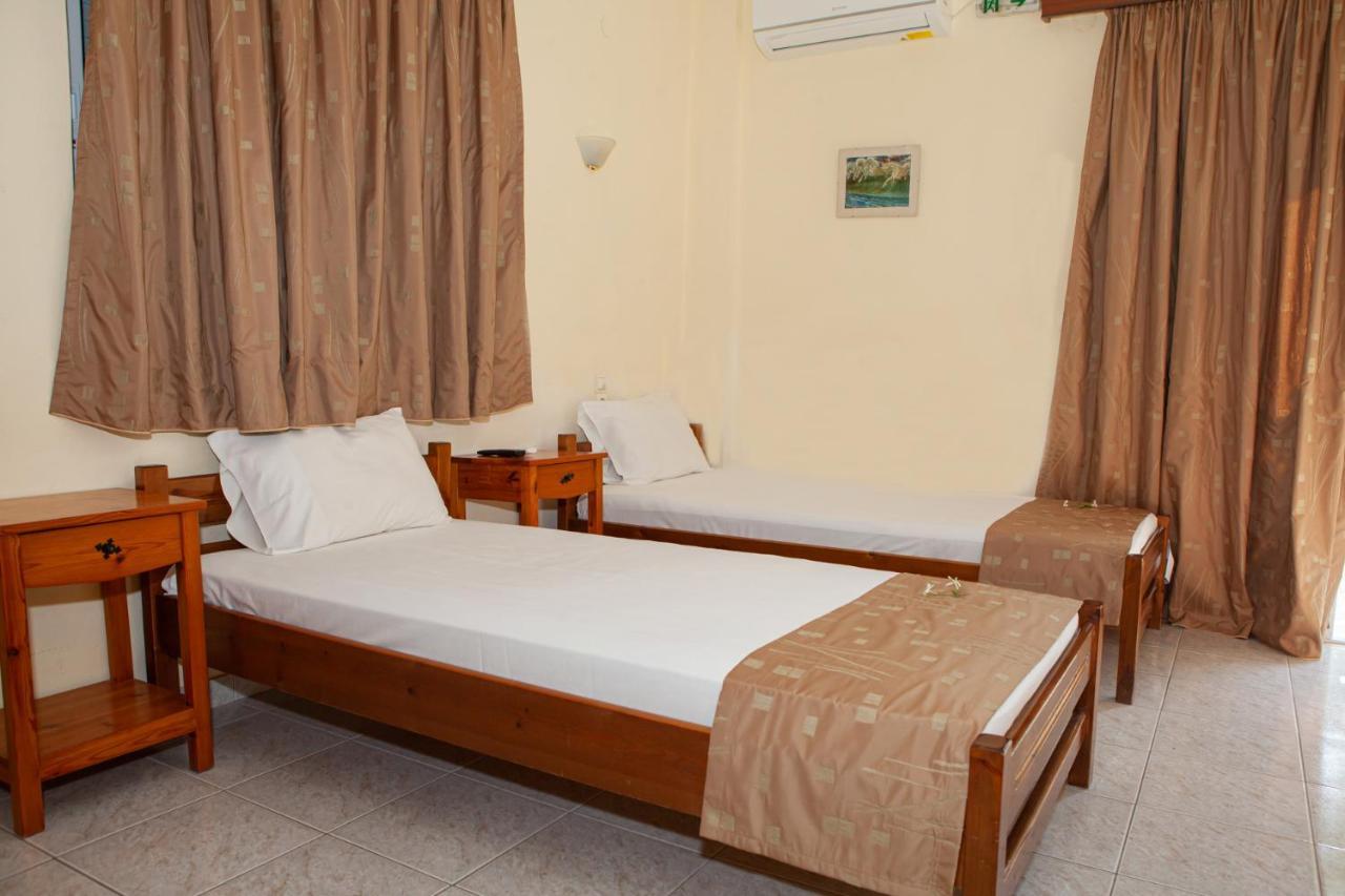 Hotel Loula Rooms&Apartments Kamena Vourla Buitenkant foto
