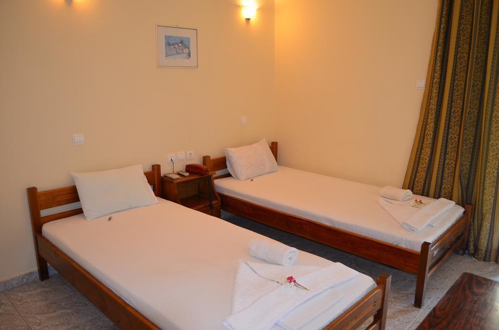 Hotel Loula Rooms&Apartments Kamena Vourla Buitenkant foto